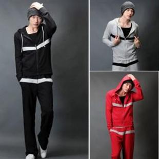 秋装新款 精品男式休闲运动套装！纯棉连帽卫衣裤子+衣服 211
