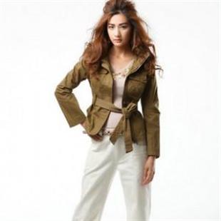 C110843 秋冬新款 纯棉休闲连帽翻领修身腰带外套